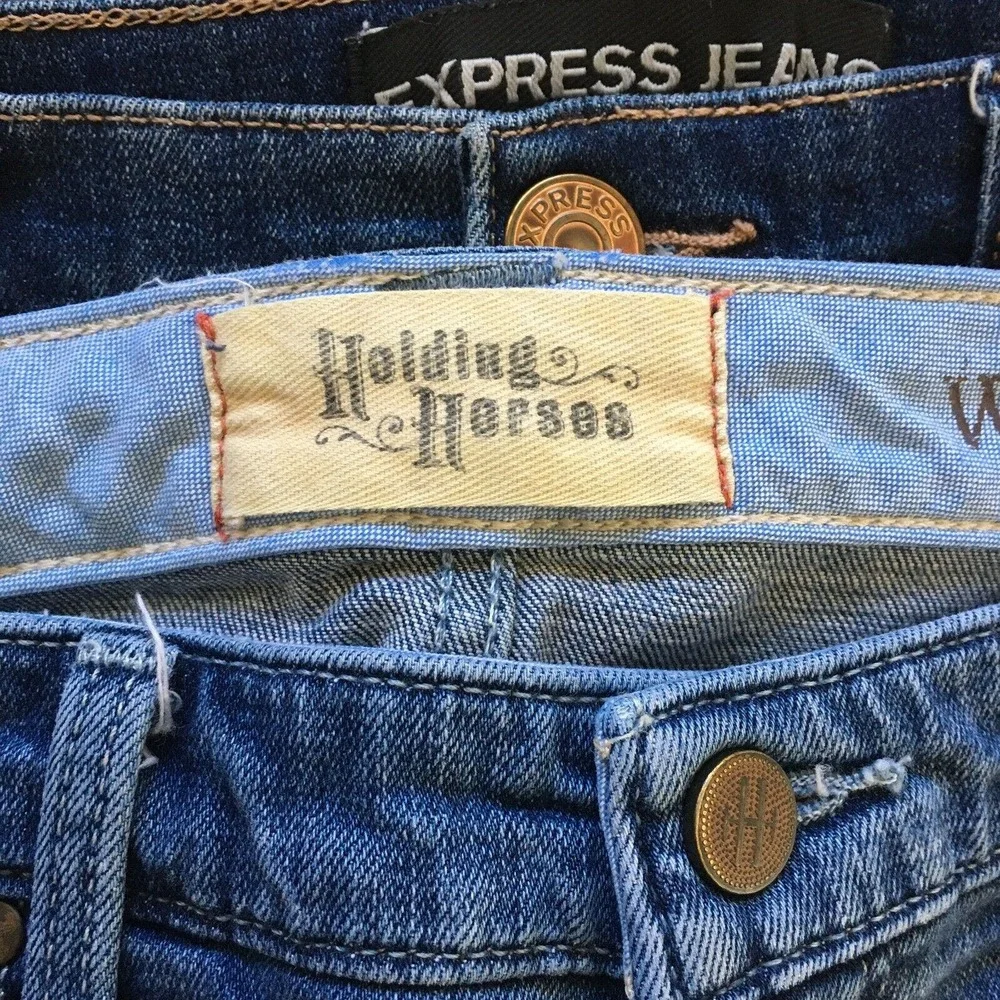 Holding‎ Horses Anthropologie Shorts Womens Sz 26 Blue Mid Rise Cut Off Denim - Picture 2 of 12